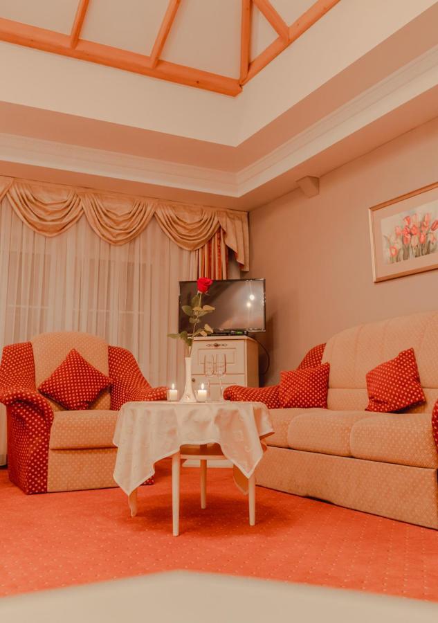 Hotel & Restaurant Se-Mi Veliko Trgovišće المظهر الخارجي الصورة