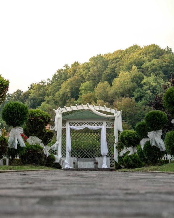 Hotel & Restaurant Se-Mi Veliko Trgovišće المظهر الخارجي الصورة